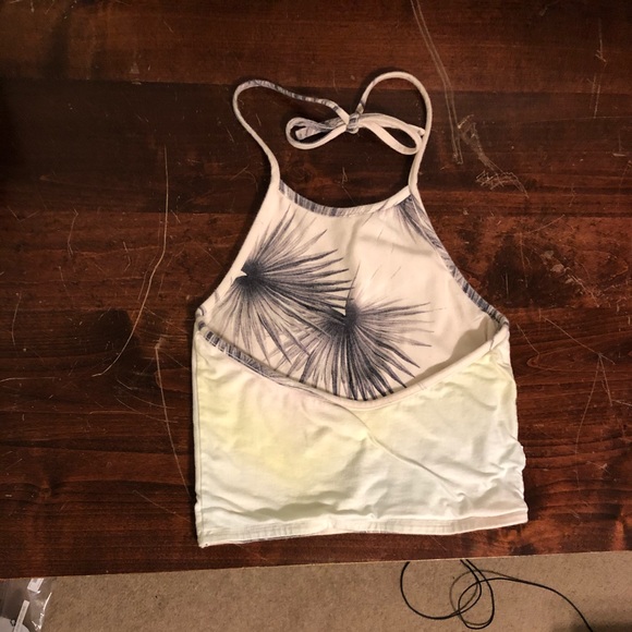 Reversable Pacsun halter top - Picture 4 of 4
